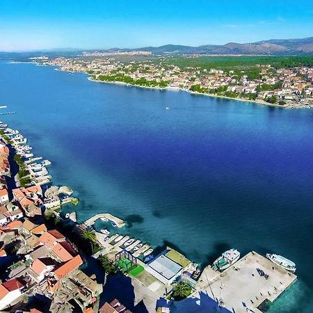 Apartments Villa Korina Бродарика Екстериор снимка
