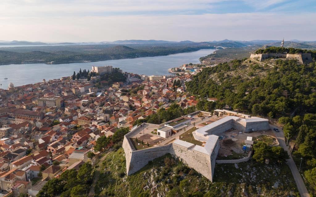 Apartments Villa Korina Бродарика Екстериор снимка