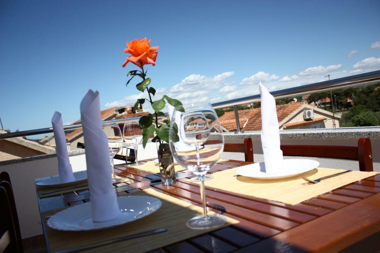 Apartments Villa Korina Бродарика Екстериор снимка